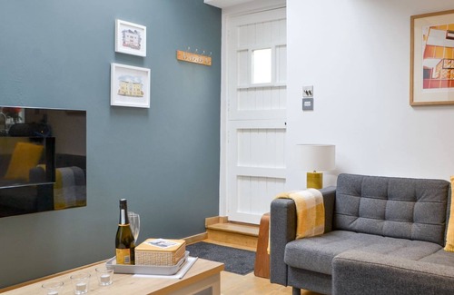Flookburgh Cottage | 1 bedroom accommodation in Flookburgh, near Grange-over-Sands