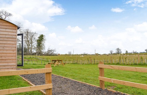 Moulton St Mary Cottage | 1 bedroom accommodation in Moulton St Mary