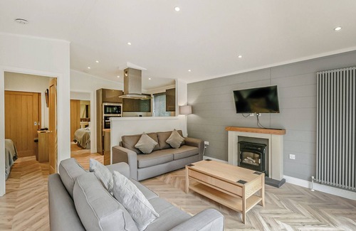 Freehay Ski Chalet | 1 bedroom accommodation in Freehay, Cheadle