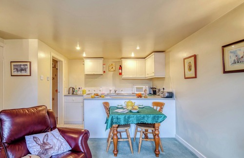 Goldsborough Cottage | 1 bedroom accommodation in Goldsborough, near Harrogate