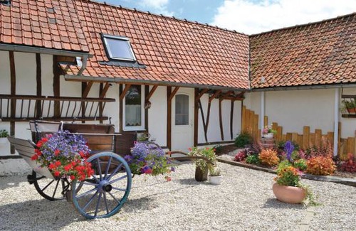 Bourthes House | 1 bedroom accommodation in Senlecques