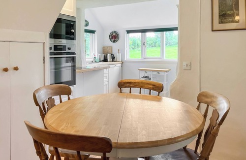 Blairgowrie Cottage | 1 bedroom accommodation in Glenisla, near Blairgowrie