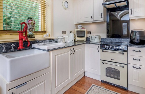 Accrington Cottage | 1 bedroom accommodation in Accrington