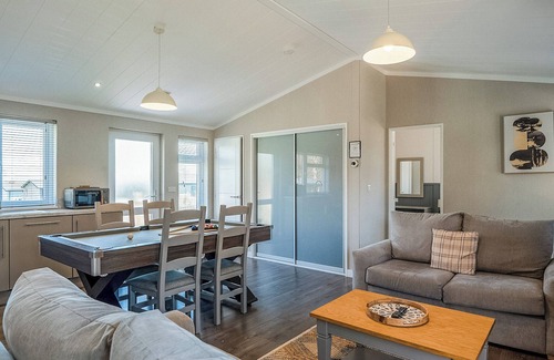 Raywell Ski Chalet | 1 bedroom accommodation in Raywell, Beverley