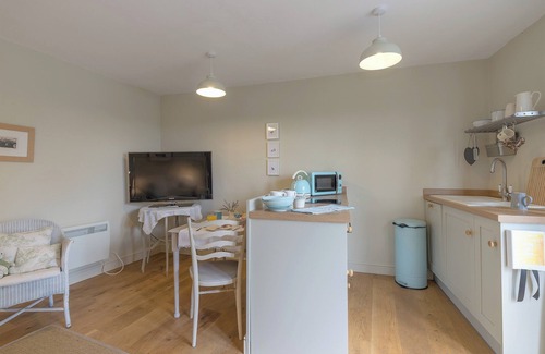 Mortimers Cross Cottage | 1 bedroom accommodation in Mortimers Cross, near Leominster