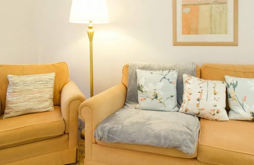 Winchester Cottage | 1 bedroom accommodation in Winchester