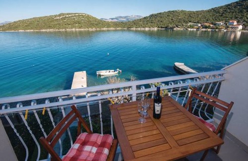 Dubrava Apartment | 1 bedroom accommodation in Dubrava