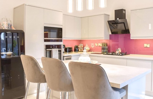 Portobello Cottage | 1 bedroom accommodation in Portobello, near Edinburgh