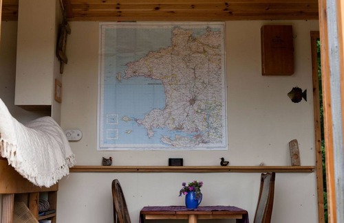 Haverfordwest Cottage | 1 bedroom accommodation in Fishguard