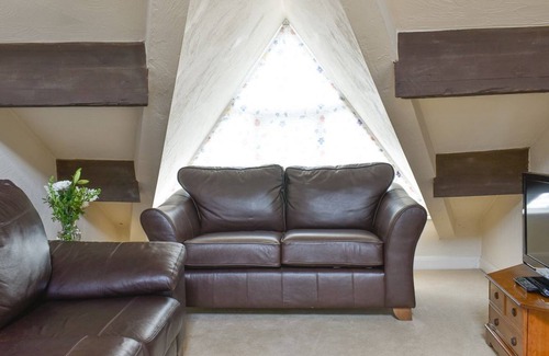 Cartworth Cottage | 1 bedroom accommodation in Holmfirth