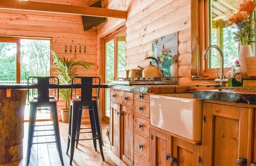 Winkleigh Cottage | 1 bedroom accommodation in Roborough, near Winkleigh