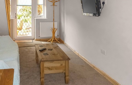 Hereford Cottage | 1 bedroom accommodation in Holmer, near Hereford