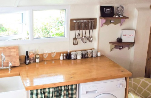Dihewid Cottage | 1 bedroom accommodation in Ty Gwyn, near Aberaeron