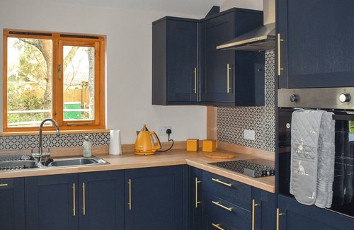 Pevensey Cottage | 1 bedroom accommodation in Hankham, near Pevensey