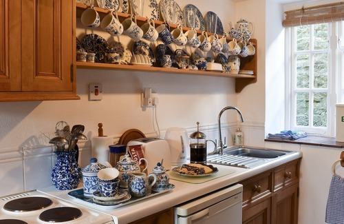Abbotsbury Cottage | 1 bedroom accommodation in Abbotsbury, near Weymouth