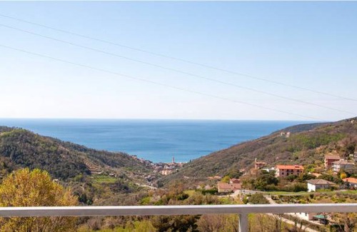 Tessi Apartment | 1 bedroom accommodation in Moneglia