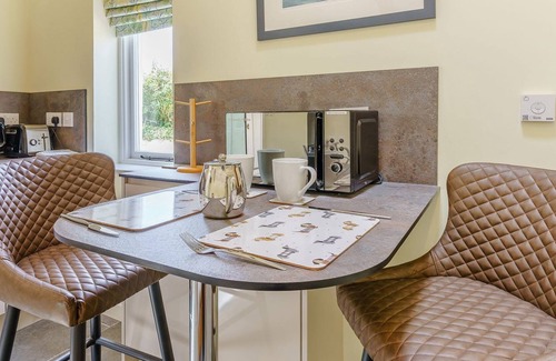 Monknash Cottage | 1 bedroom accommodation in Monknash, near Cowbridge