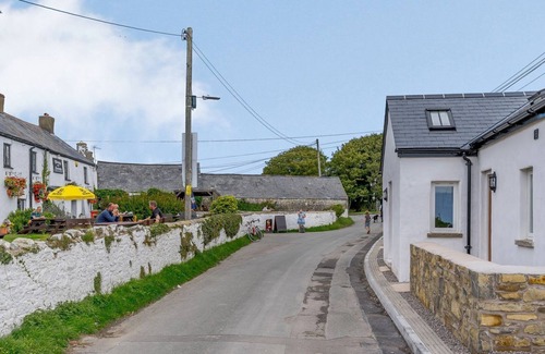 Monknash Cottage | 1 bedroom accommodation in Monknash, near Cowbridge
