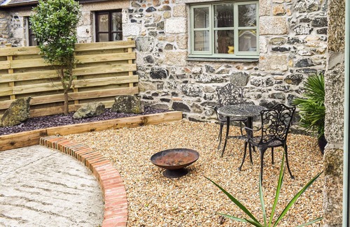 Cury Cottage | 1 bedroom accommodation in Helston, near Helston and the Lizard Peninsula