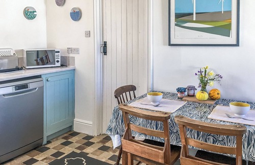 Haverfordwest Cottage | 1 bedroom accommodation in Pencaer