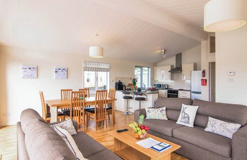 Carnmenellis Ski Chalet | 1 bedroom accommodation in Carnmenellis, Nr Falmouth