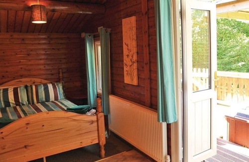 Ystradgynlais Cabin | 1 bedroom accommodation in Brecon Beacons National Park, Powys