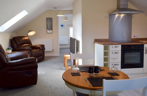 Whitland Cottage | 1 bedroom accommodation in Red Roses, near Pendine
