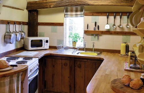 Penycae Cottage | 1 bedroom accommodation in Pen-y-Cae, near Ruabon