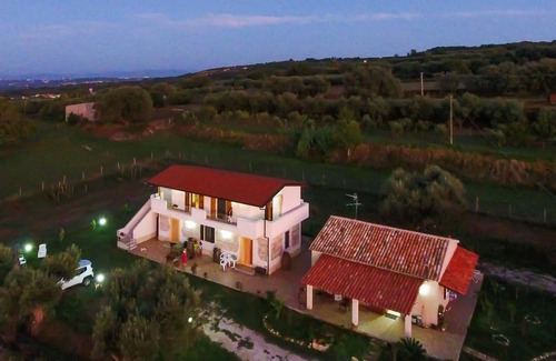 Zambrone Apartment | 1 bedroom accommodation in ZAMBRONE