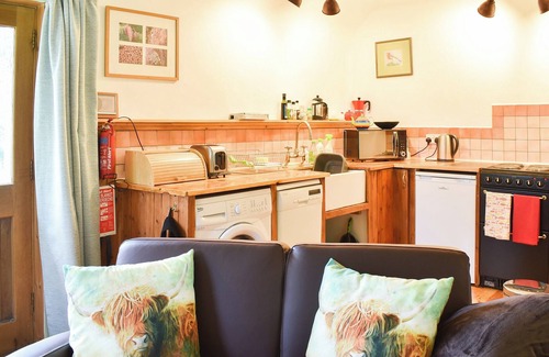 Forres Cottage | 1 bedroom accommodation in Dunphail, near Forres