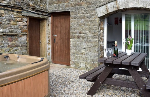 Hawes Cottage | 1 bedroom accommodation in Gayle, near Hawes