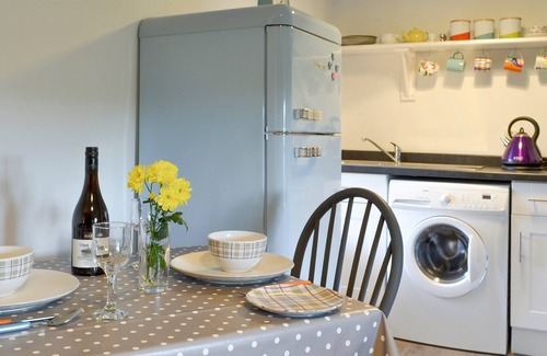 Staffin Cottage | 1 bedroom accommodation in Clachan, Staffin
