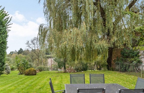 Zeals Cottage | 1 bedroom accommodation in Zeals, near Shaftesbury