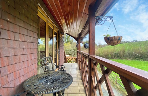 Camerton Cottage | 1 bedroom accommodation in Camerton, near Bath