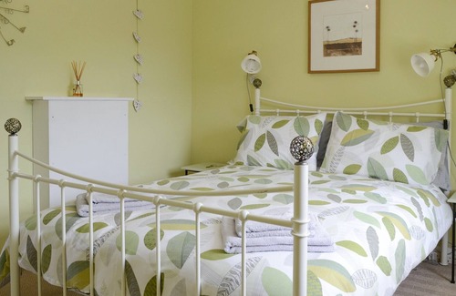 Portmahomack Cottage | 1 bedroom accommodation in Portmahomack, near Tain