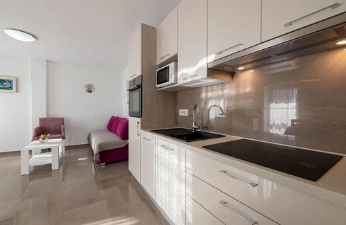 Brsec House | 1 bedroom accommodation in Brsec