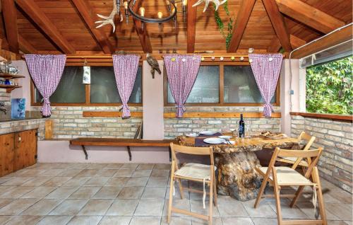 Viskovo Apartment | 1 Bedroom Amazing Apartment In Kastav