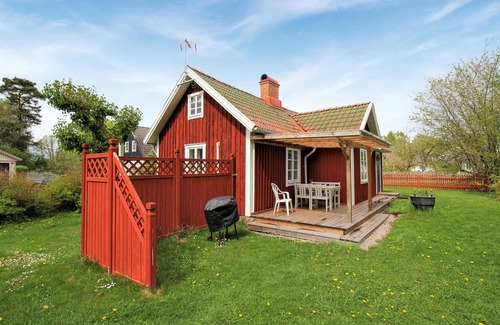 Bolmen House | 1 bedroom amazing home in Ljungby