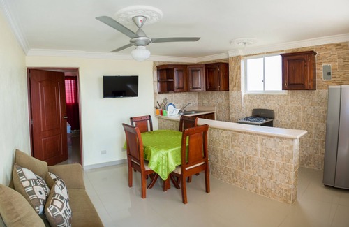 Tropical del Este Apartment | 1 Bedroom Apartment 2 Beds in Santo Domingo Este