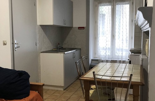 La Bourboule Apartment | 1 bedroom apartment for 2/3 persons, Wifi, near Thermes