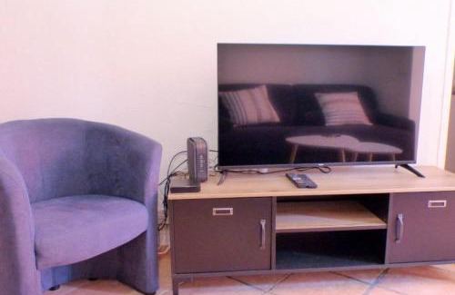 Sanary-sur-Mer Apartment | 1-bedroom apartment near the beach