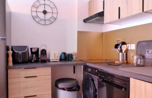 Sanary-sur-Mer Apartment | 1-bedroom apartment near the beach
