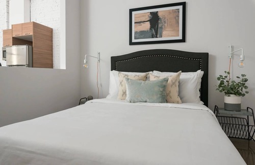 International District Apartment | 1 bedroom apartment in Old Montreal-Penny Lane