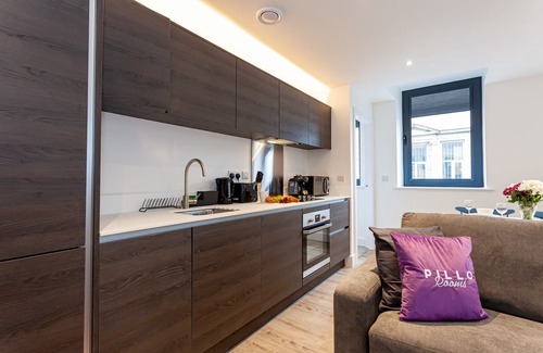 Salford Apartment | 1 Bedroom Apartment in Manchester City Centre