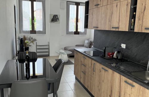 Mazzo Apartment | 1 Bedroom Apartment in Rho
