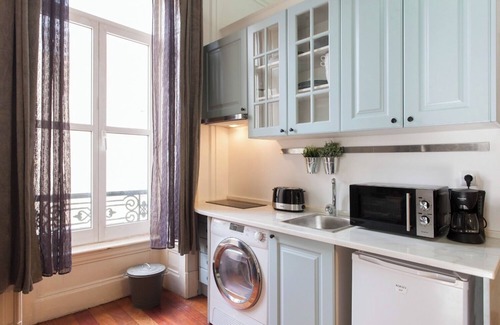 Mouraria Apartment | 1 Bedroom Apartment Located in the Heart of Lisbon City