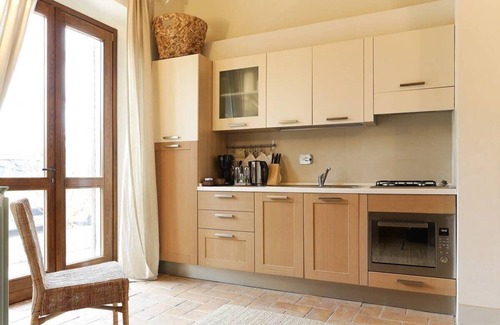 Foligno Apartment | 1 bedroom apartment near Foligno