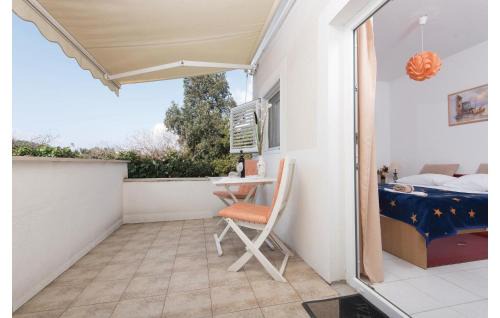 Zuljana Apartment | 1 Bedroom Awesome Apartment In Zuljana
