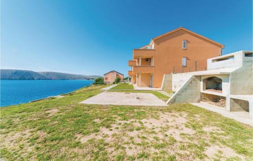 Vlasici Apartment | 1 Bedroom Awesome Apartment In Vlasici