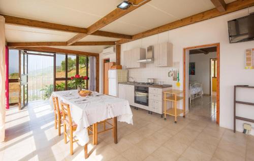 Diamante House | 1 Bedroom Awesome Home In Diamante